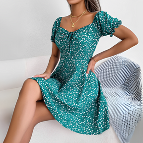 Vestido Curto Floral Grace - Manga Curta