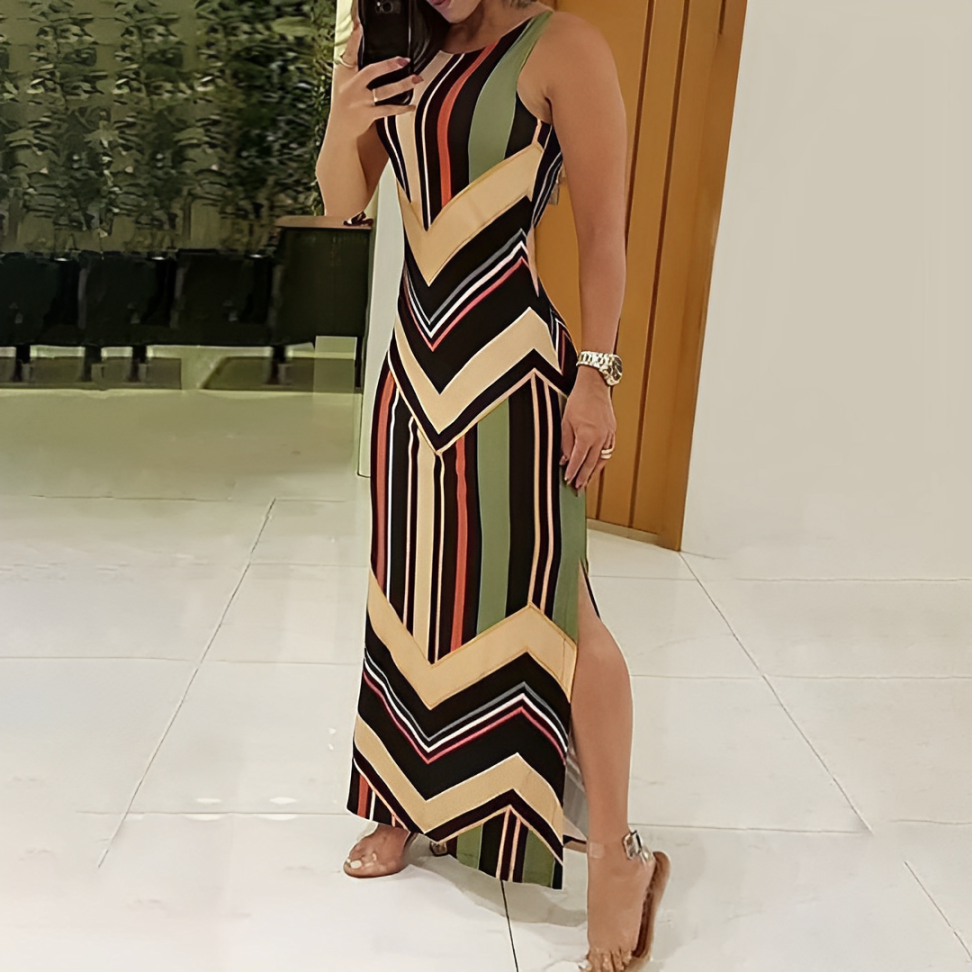 Vestido Listrado com Fenda Lateral